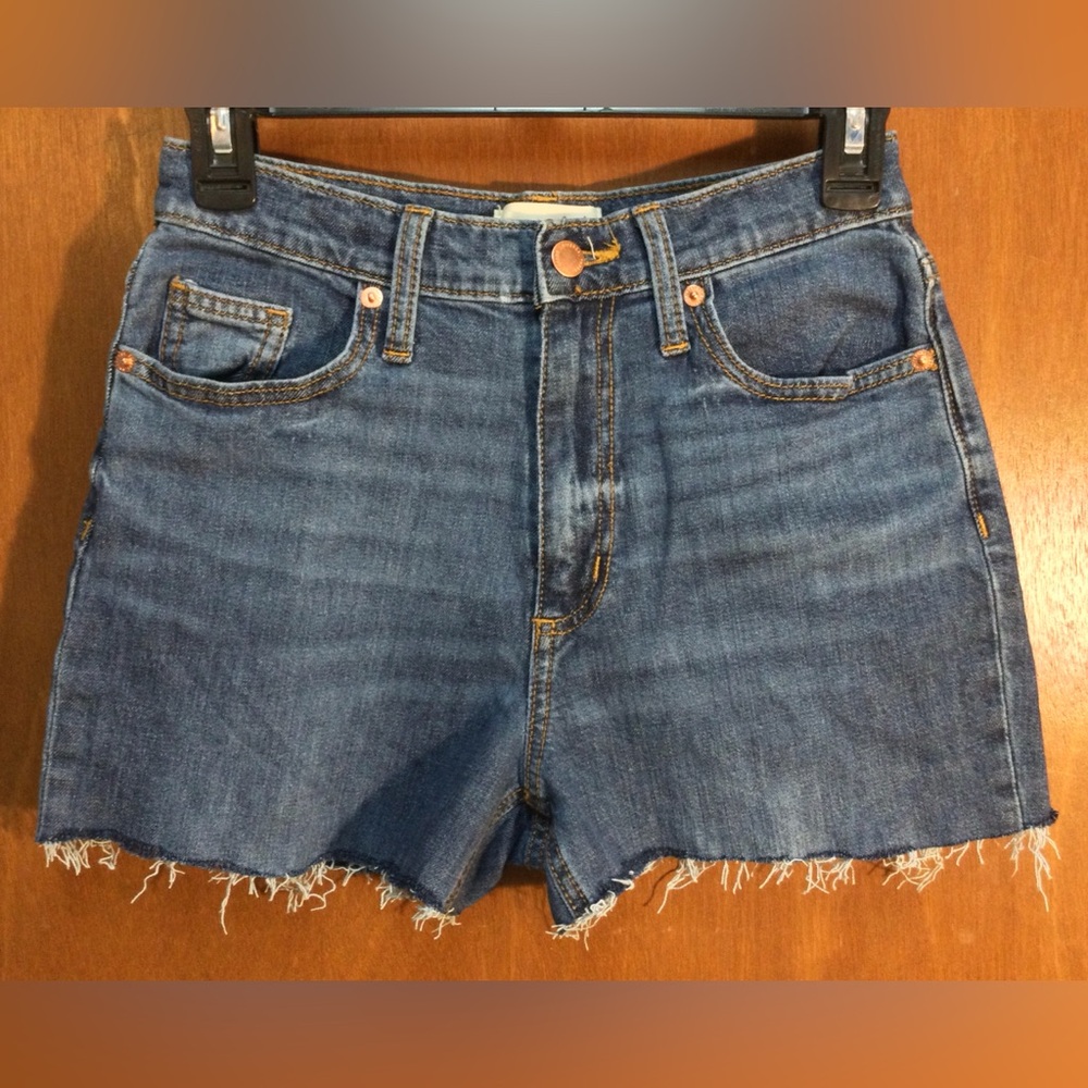 Universal Thread Women’s Mid Rise Cutoff Jean Denim Shorts 00/24” NWT